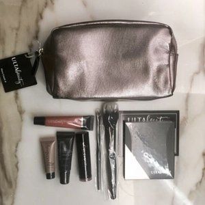NEW Ulta Comestic Bag with six gifts